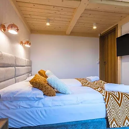 Goralska Aparthotel 4*