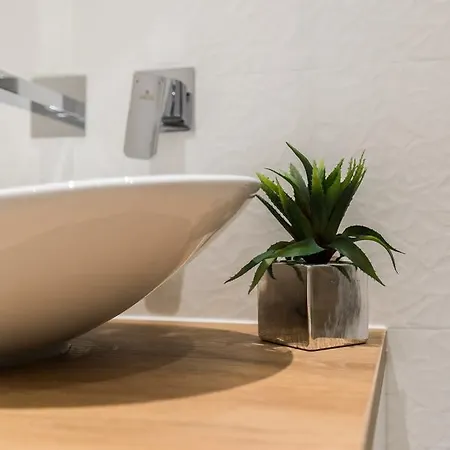 Aparthotel Goralska 4*