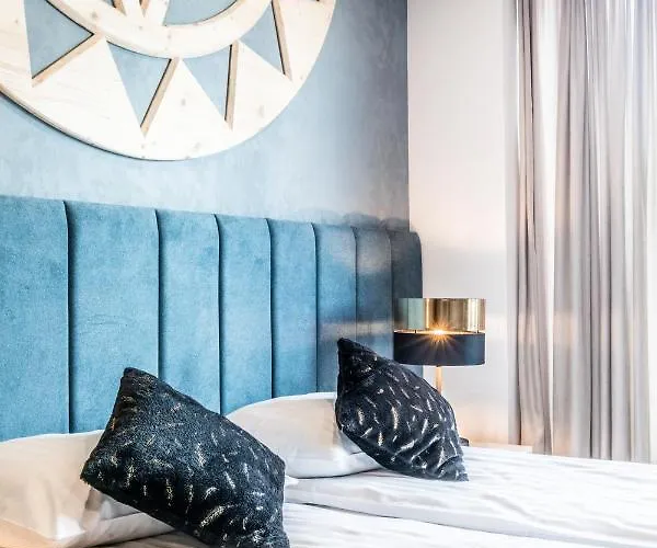 Goralska Aparthotel 4*