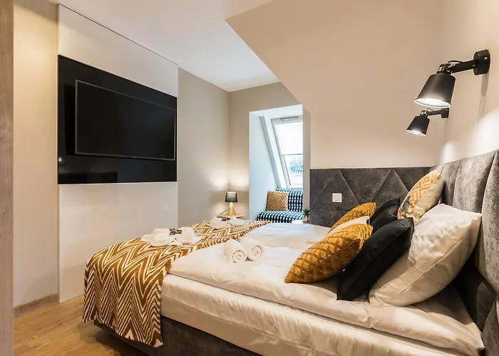 Goralska Aparthotel 4*